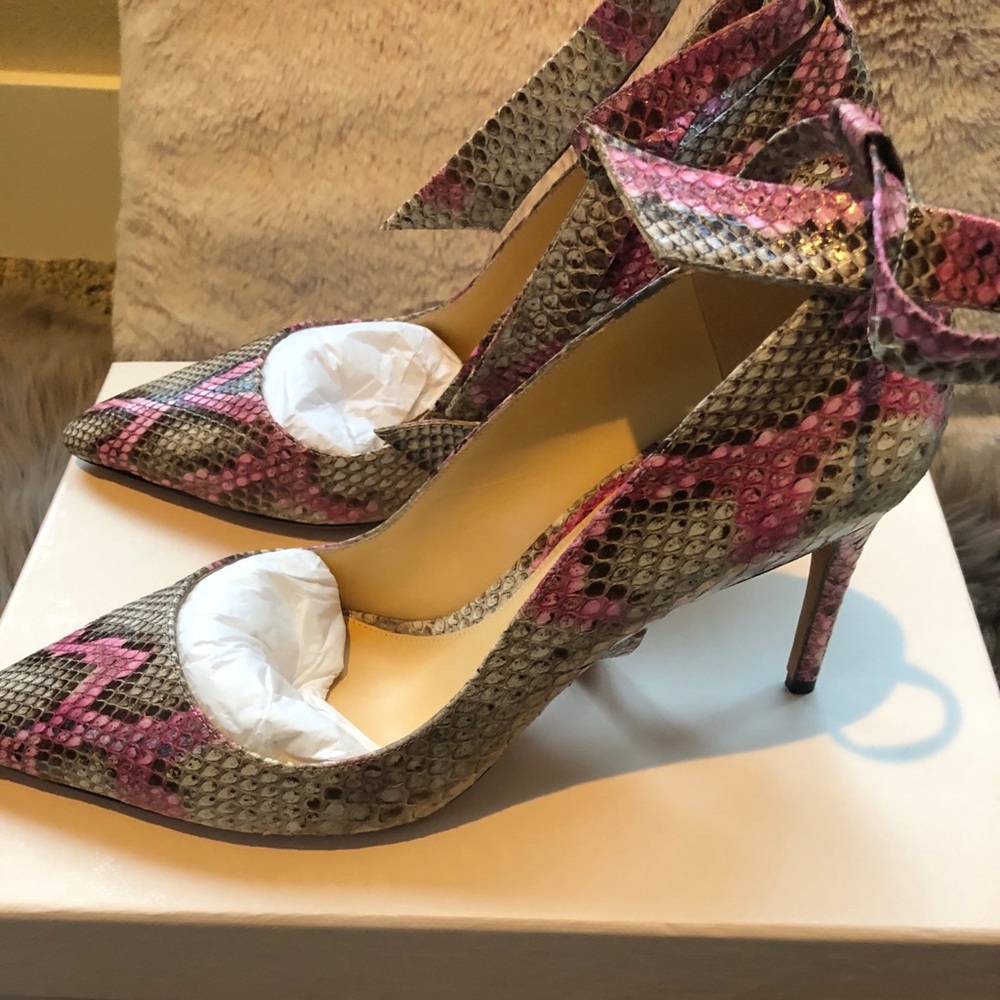 Alexandre Birman Ankle Wrap Python Pumps - Picture 8 of 10